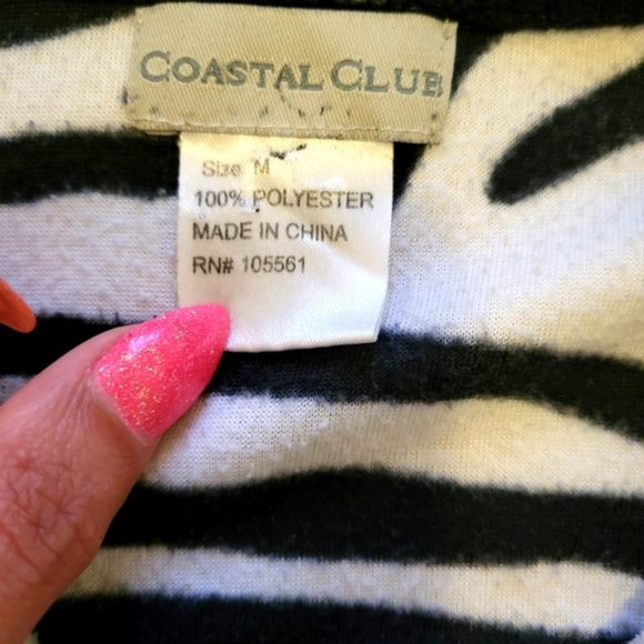 Coastal Club Fleece Zebra Pring Pajama Button Up Top Size Medium - Picture 6 of 6